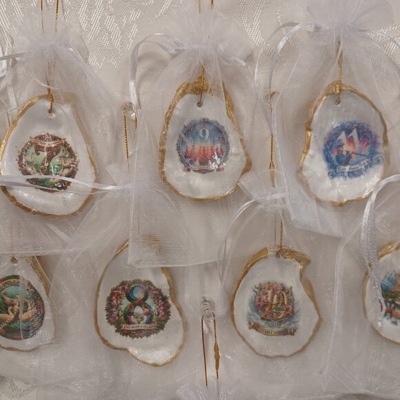 Glorious Gold #4 12 Days of Christmas Oyster Shell Ornaments + 2 Bonus Ornaments - Picture 7 of 12